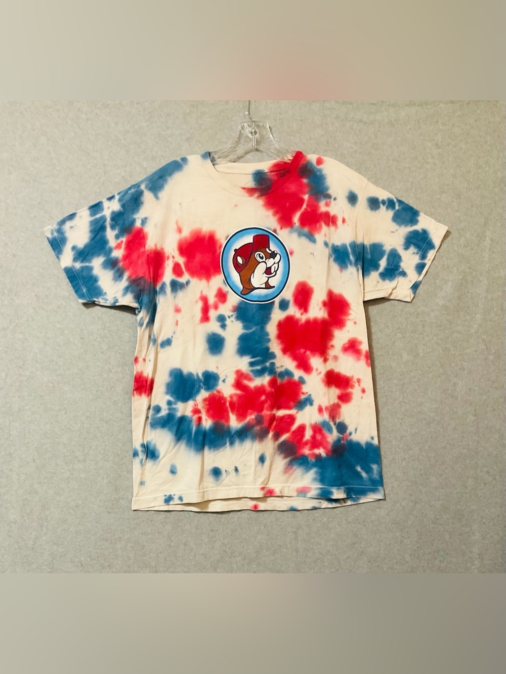 Bucees Men Tie-Dye T-Shirt with Cartoon Logo - Red & Blue Sz L
